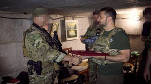 La visite scandaleuse de Vucic en Ukraine : Zelensky et son armée sous le feu des critiques